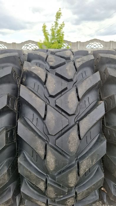 Opony 16.0/70-20 GRI Grip ex MP500