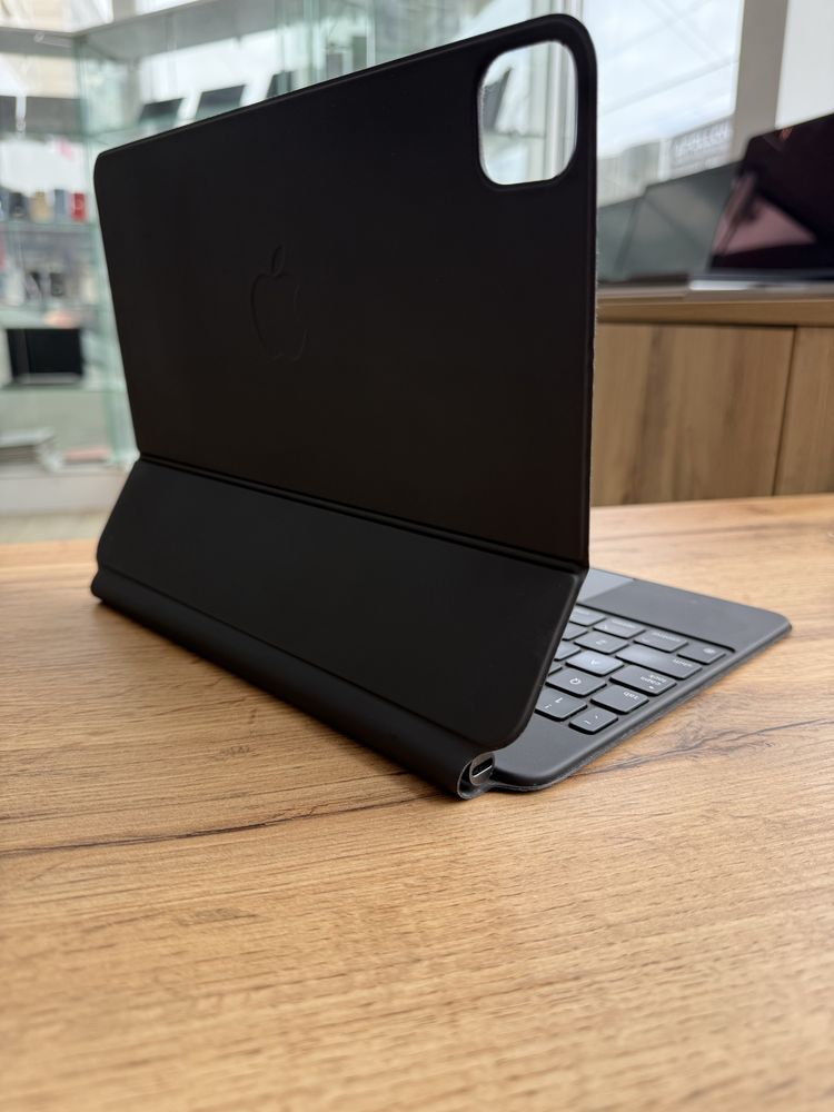 Клавіатура Apple Magic Keyboard для iPad Pro 11, iPad Air 4/5/6th