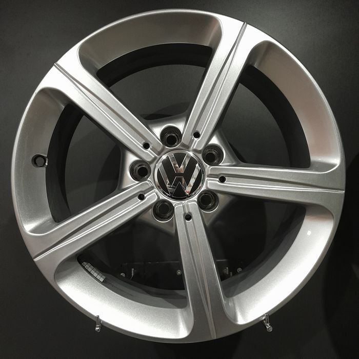 Felgi 17 5x112 VW Volkswagen Golf V VI VII Jetta Caddy (F510212-14)