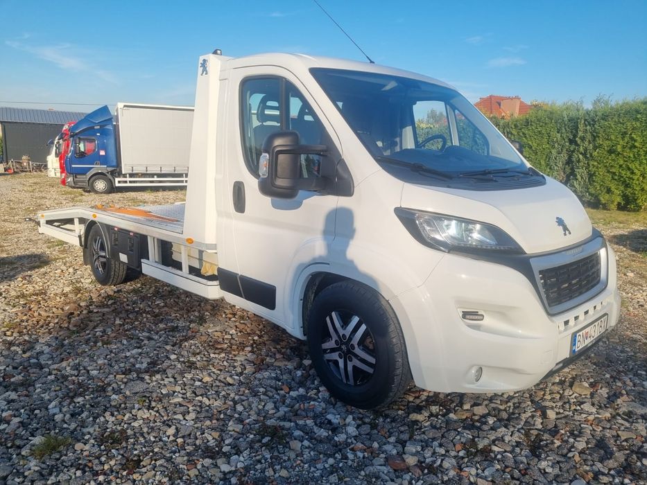 Autolaweta Wypożyczalnia samochodów, lawet Najazd POMOC DROGOWA