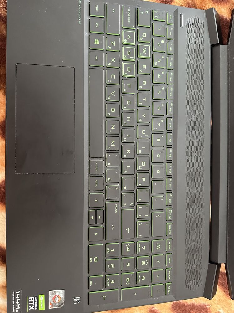 HP Pavilion Gaming 15-ec2504nw