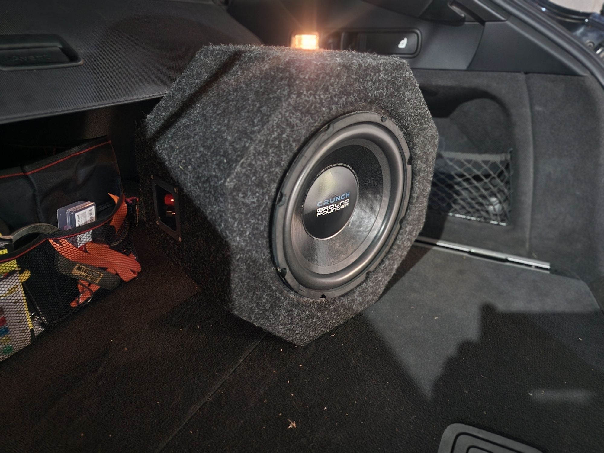 Skrzynia basowa subwoofer tuba Głośnik 25 cm Crunch GTO10BP 300 RMS