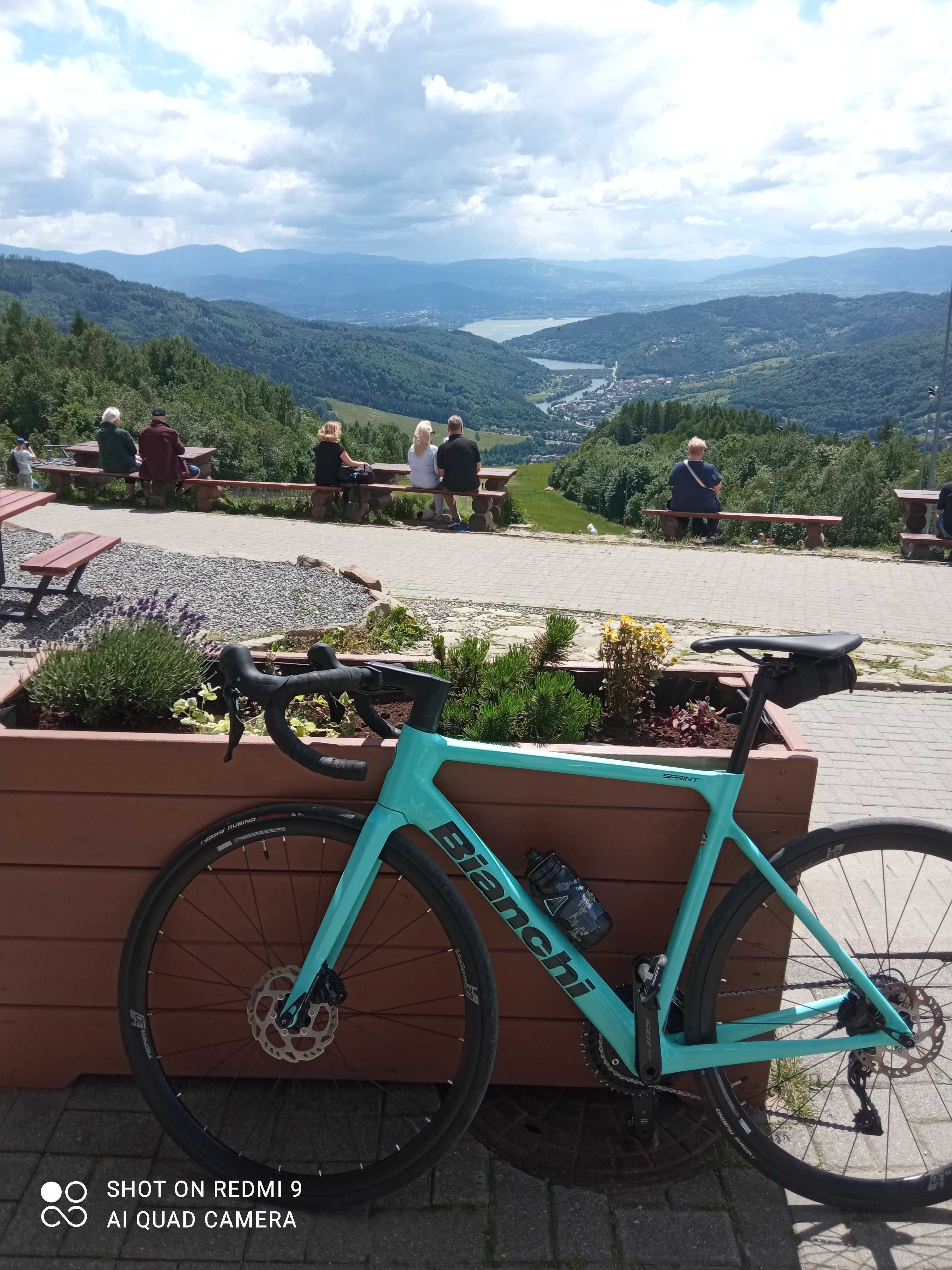 Bianchi Sprint- Disc Shimano 105, rozmiar ramy 55 -prawie nowy