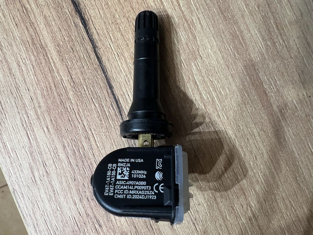 Czujniki ciśnienia opon powietrza FORD^ 433MHz TPMS Nowe^