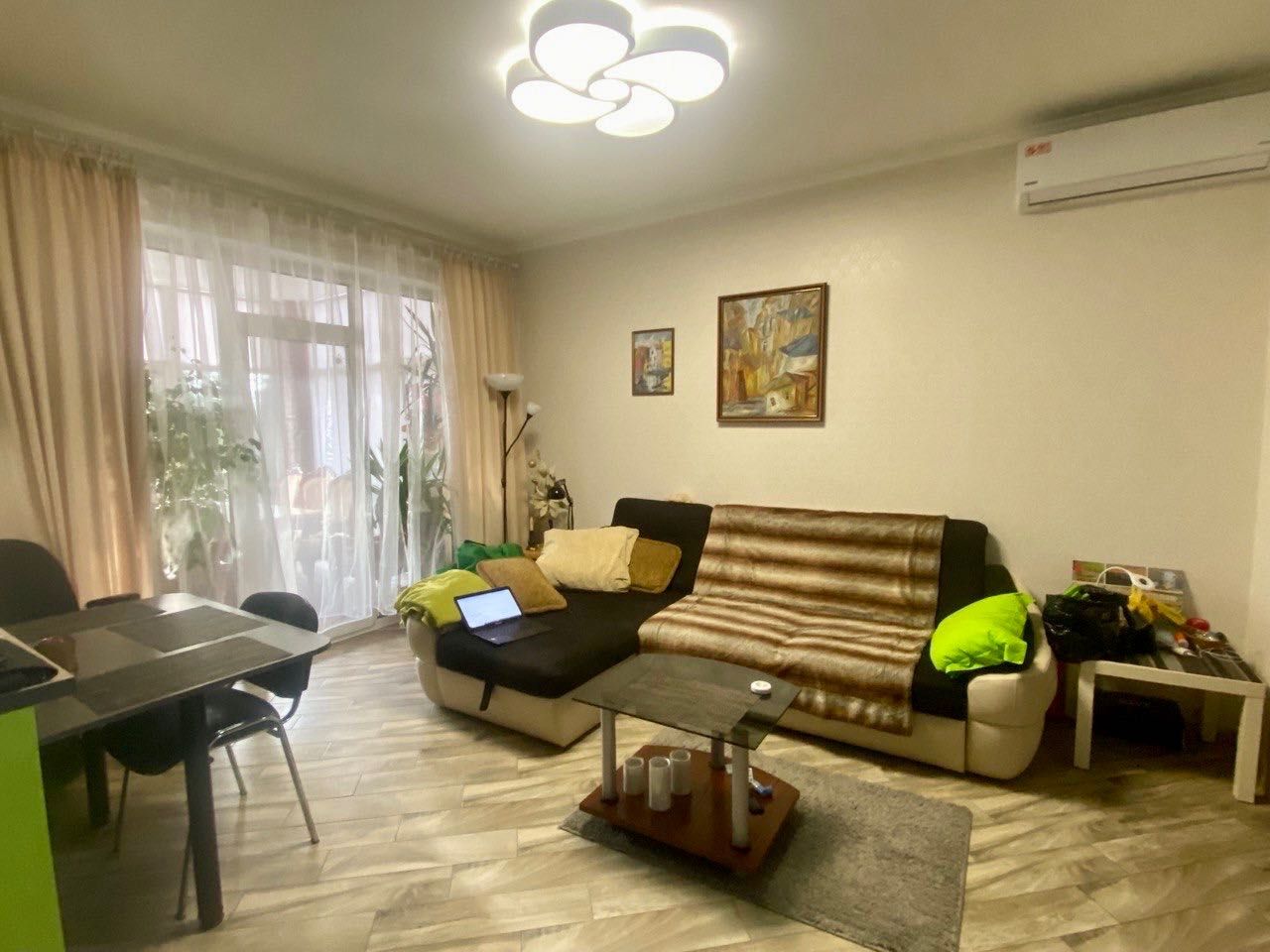 Будинок новий з меблями5км від Киева,ліс,озера,річка