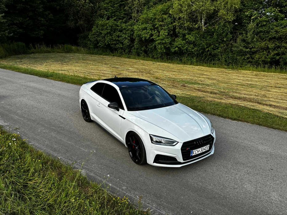 Audi S5 Coupe  3.0T quattro tiptronic