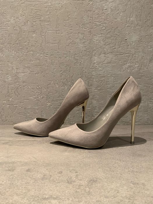 Szare szpilki Seastar