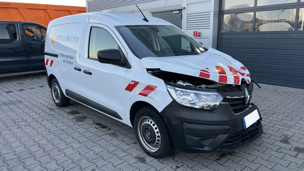 Renault Express  1.3 TCE, niski przebieg