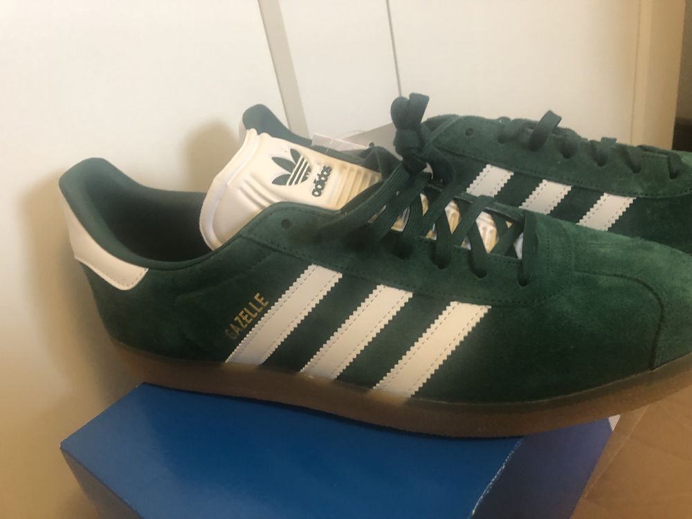 Buty Adidas Gazelle DA8872 ciemna zieleń r.46 Nowe