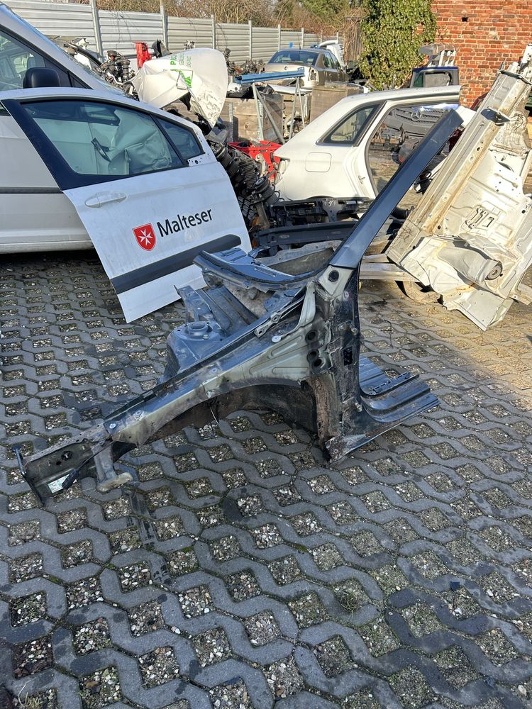 Skoda Octavia 3 ćwiartka podłużnica prawy przód