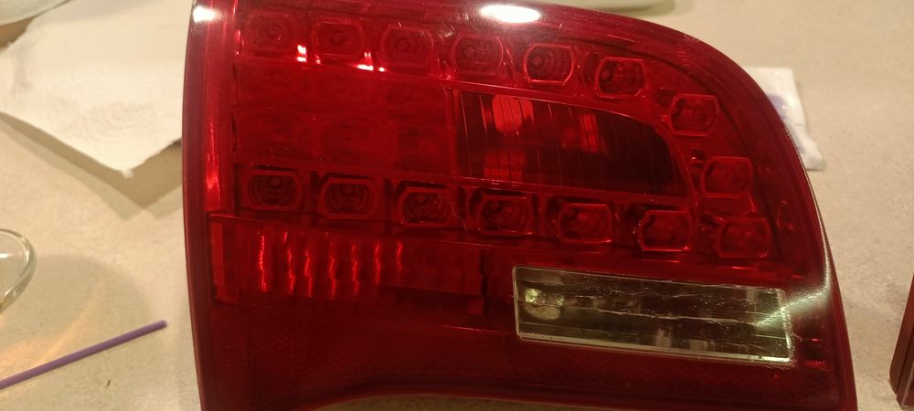 Lampa LED Audi A6 C6 tył klapa Lewa Ori