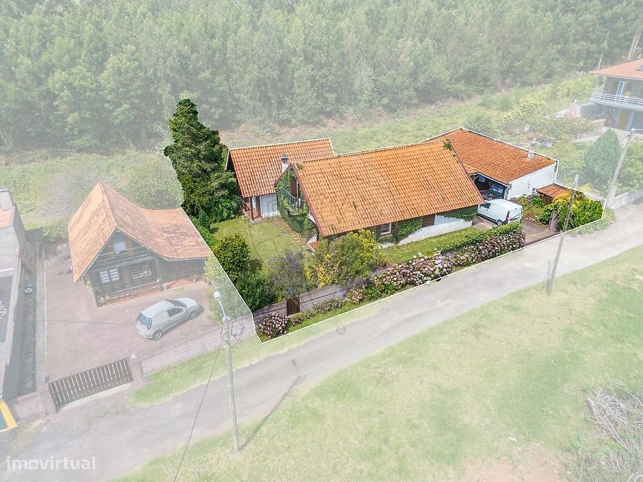 Moradia T4 para venda