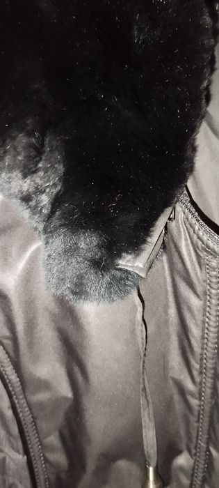 Продам пуховик на верблюжей шерсти