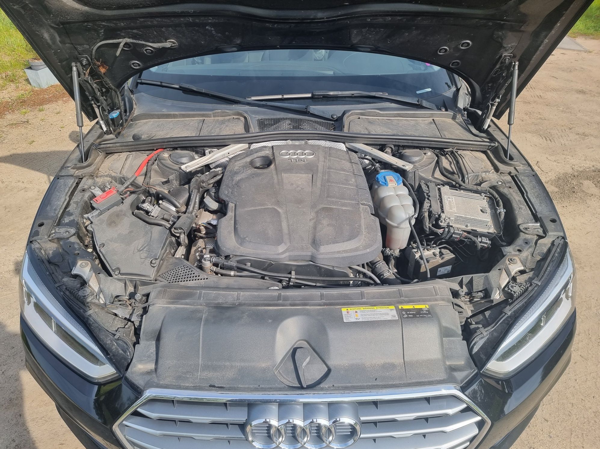 Audi A5 2018r 2.0TDI 150 koni Virtual Cocpit 20 cali lato 17 cali zima