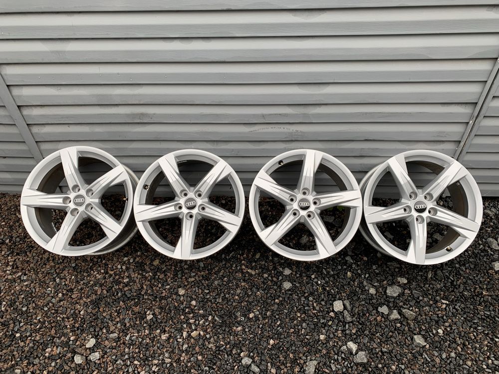 Оригінальні титанові диски Audi 5/112 R18 5*112 18 Skoda Volkswagen