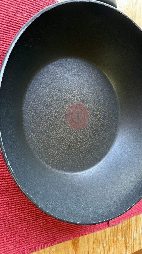 Frigideira e wok 28cm