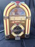 Mała Szafa grająca Juke Box radio