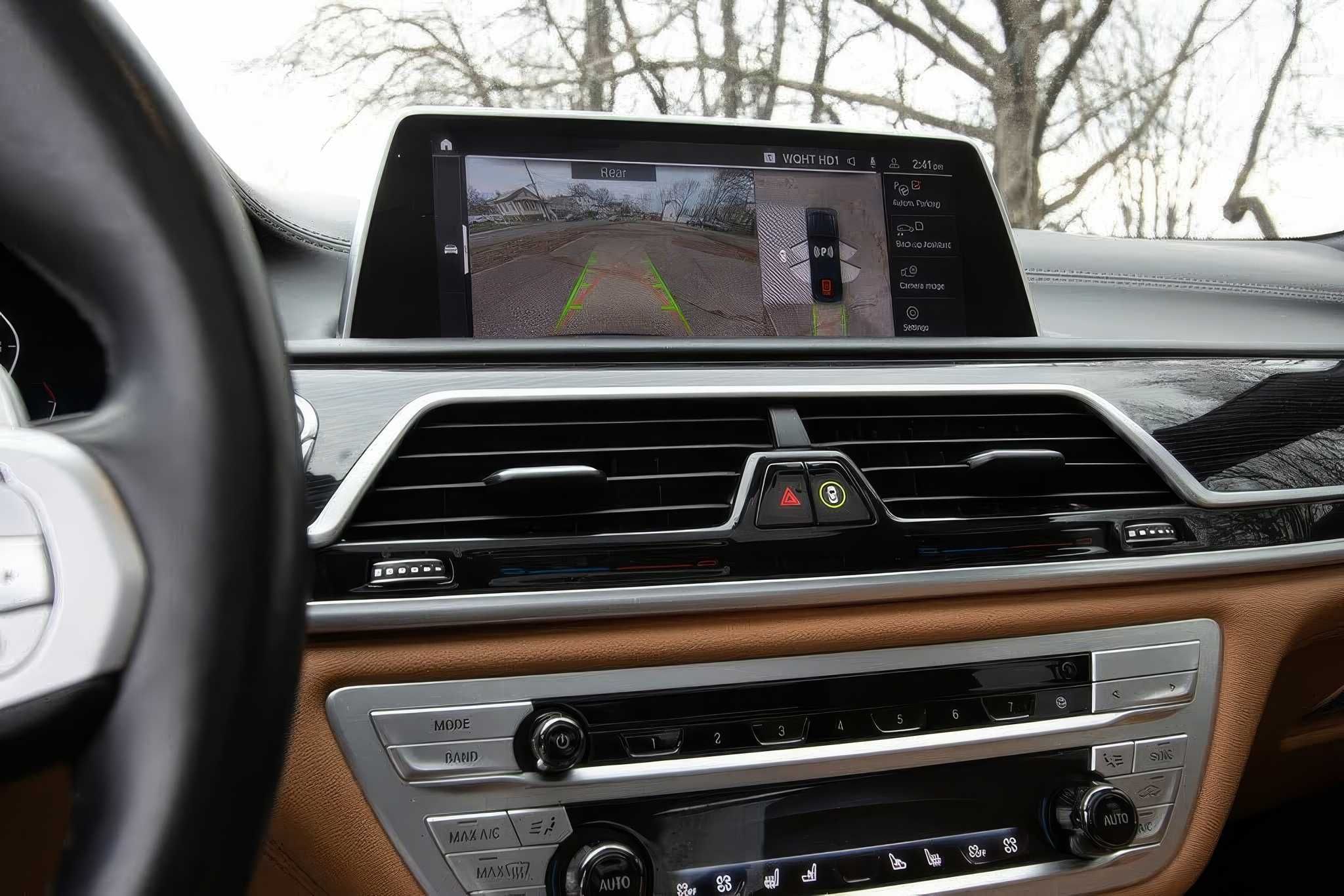 2021 BMW 750i xDrive