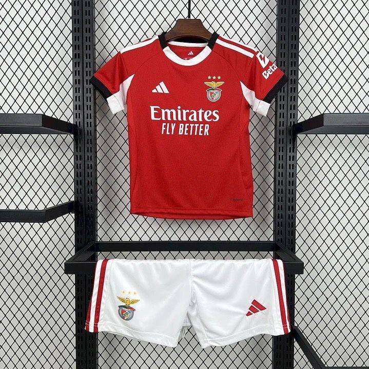 Conjunto crianças Benfica