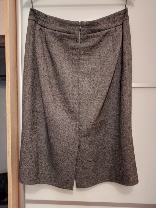 Костюм зі спідницею