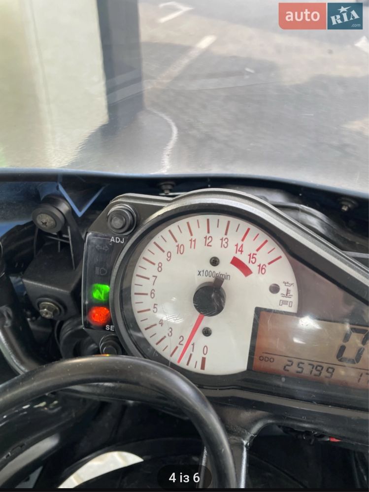 Suzuki gsxr 750 2000