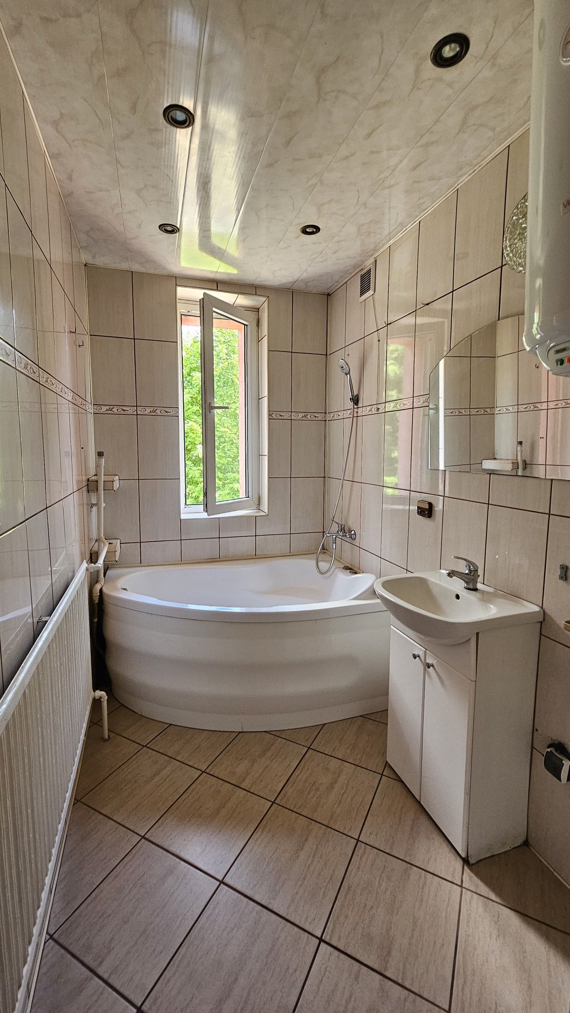 Dom 274 m2 dzialka 1231 m2 Ciężkowice