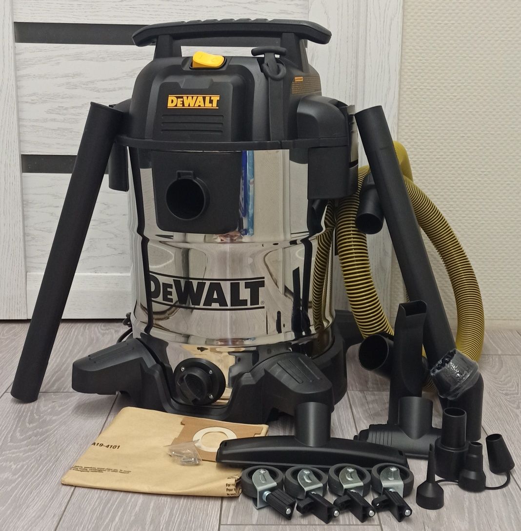 Пылесос Dewalt DXV10SA, пила Dewalt DWE7485 - идеальная пара.