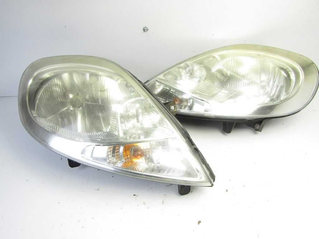 Opel Vivaro Trafic lampy lampa przód przednie prawa lewa