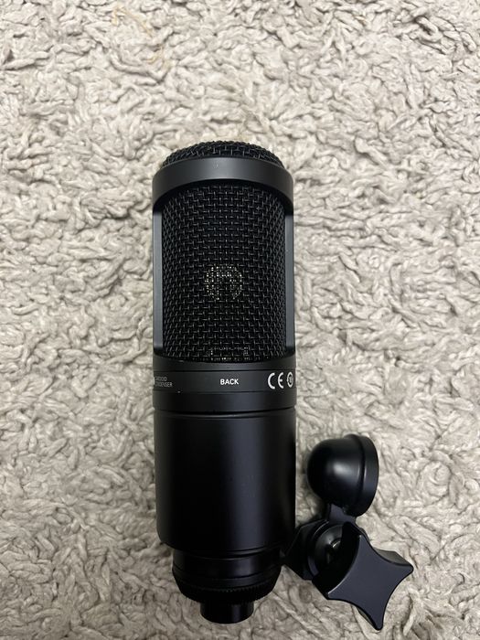 Проф микрофон Audio trchnika at2020 с звуковой картой