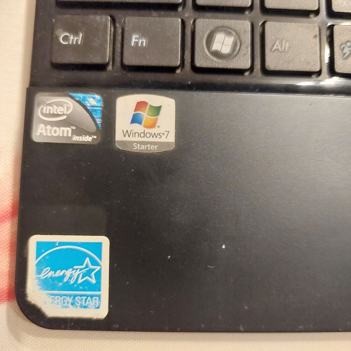 Asus Eee Pc z ładowarką