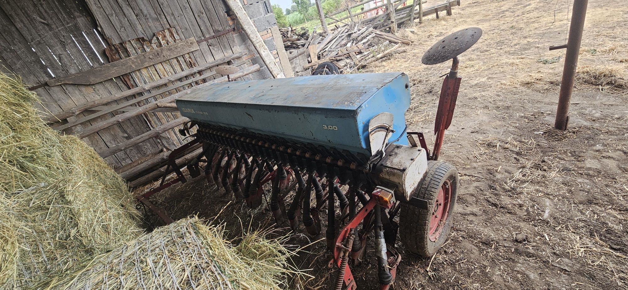 Siewnik 3,0m  ISARIA TYP 6000/S