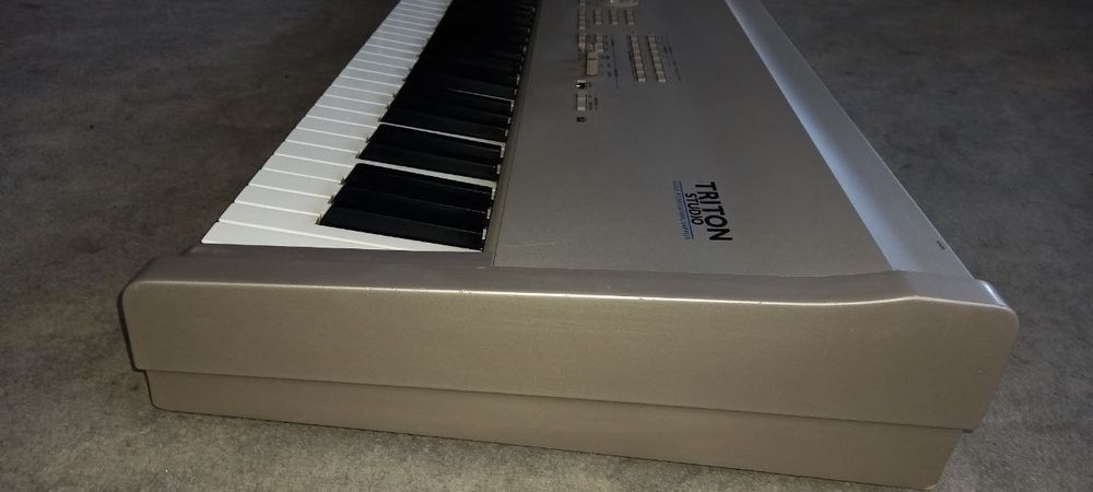 Korg Triton Studio 88