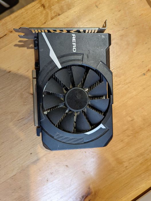 Видеокарта MSI RX560