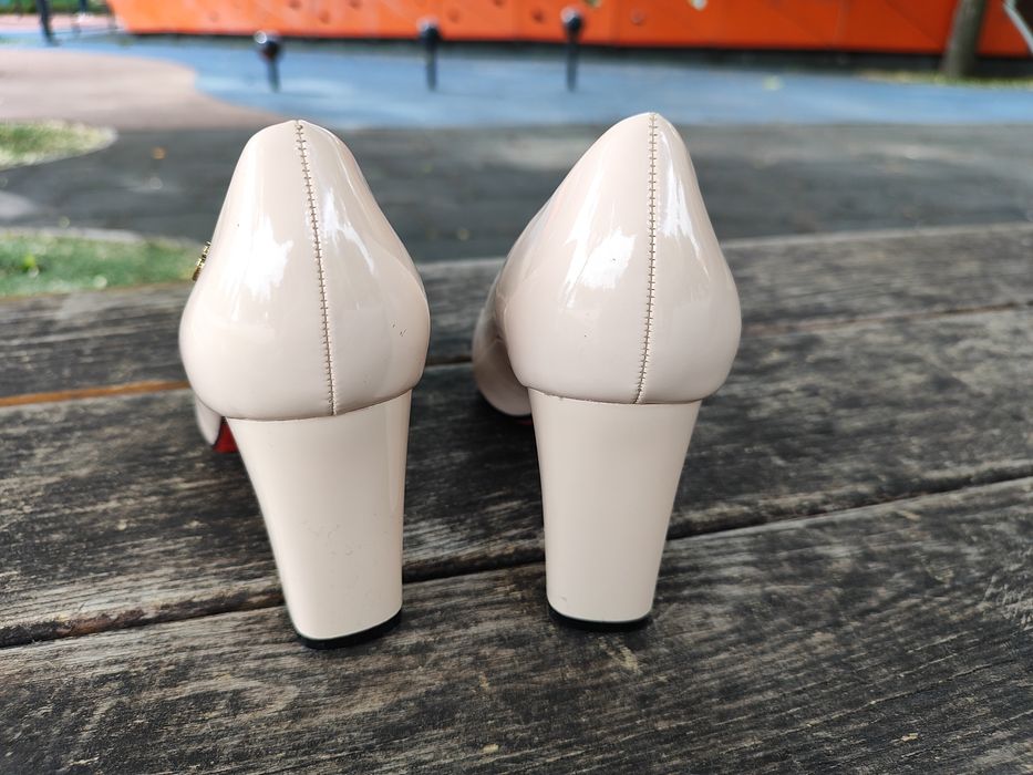 Туфли женские лаковые одеты 1 раз 36 размер