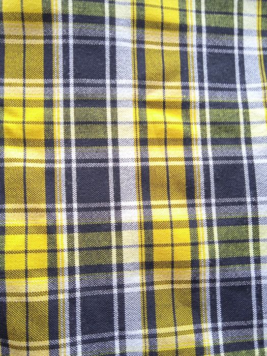 Юбка в кліточку жовта