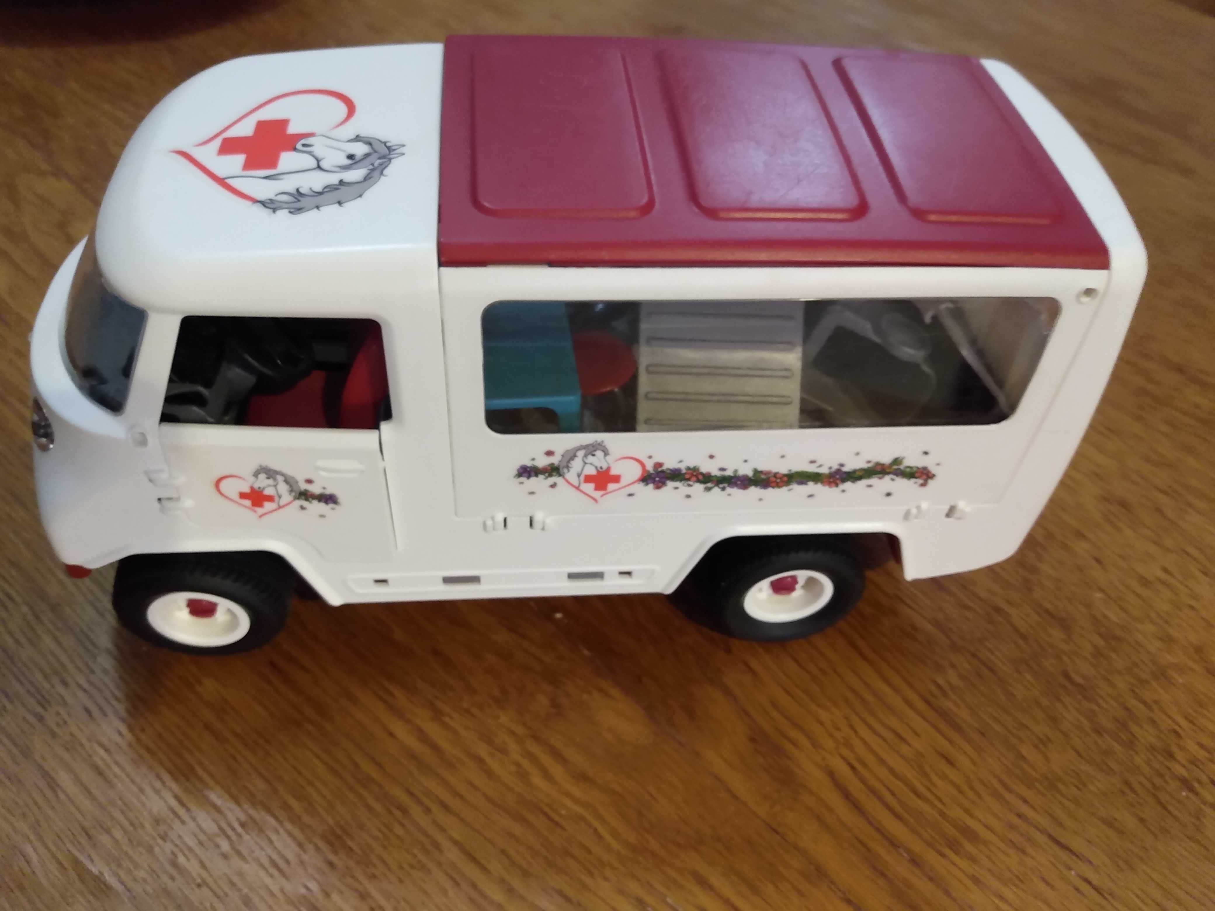Mobilny weterynarz Samochód  Schleich Horst club