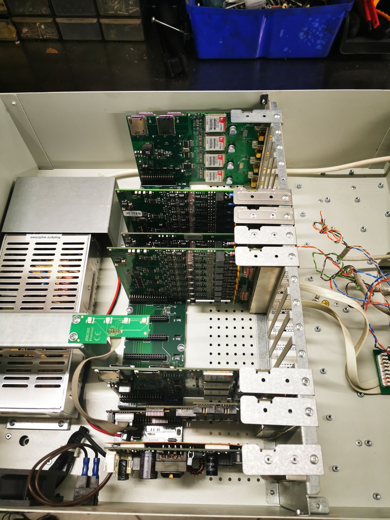 centrala telefoniczna Voip +8 komórki GSM Slican server IP-PBX IPL-256