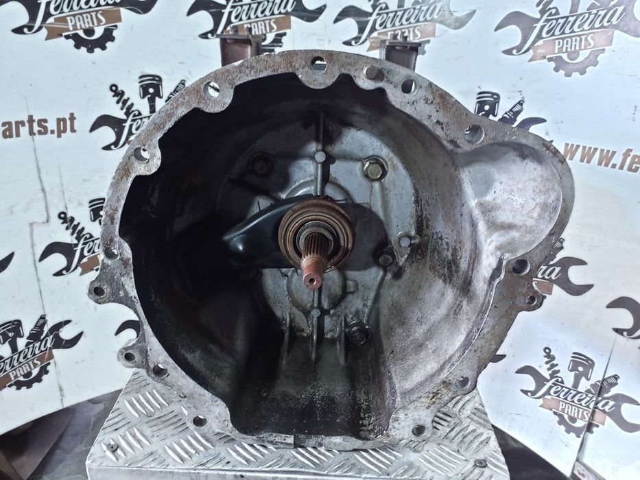 CAIXA DE VELOCIDADES ISUZU NKR 2.8D/3.1D REF: MSB-5S