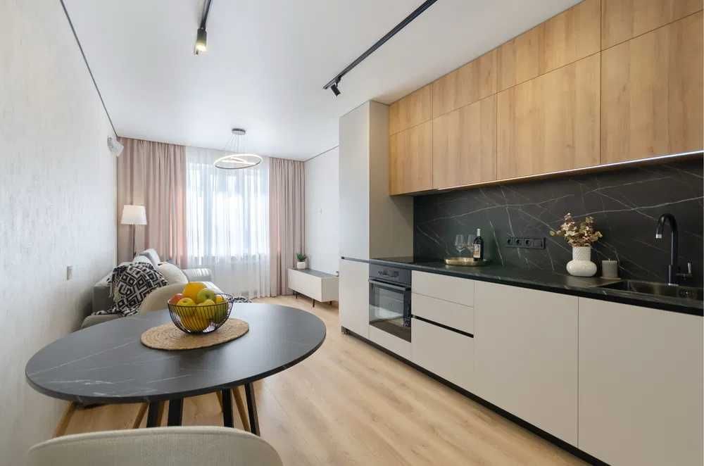 Продаж 2-кімнатної квартири по вул. Озерна 27А
