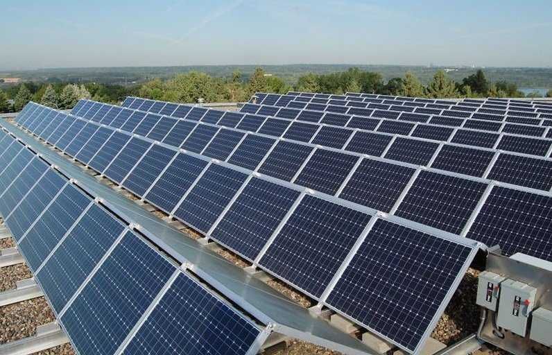 Встановлення сонячних панелей, монтаж станцій  зелений тариф СЕС