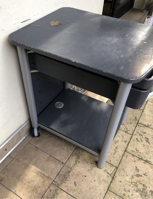 Szafka/stolik pod komputer lub drukarkę - Ikea - tanio