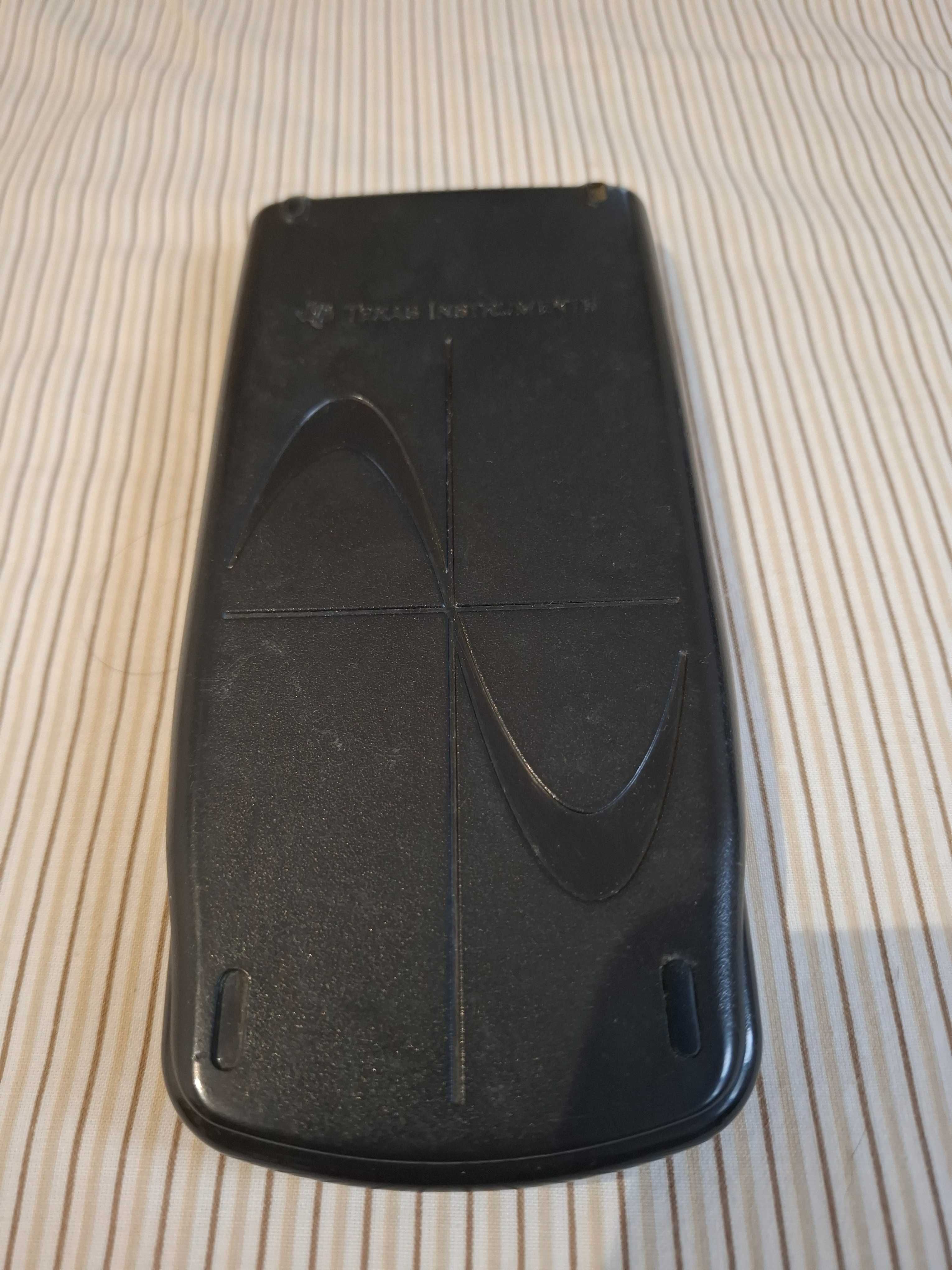 Calculadora Gráfica Texas TI-83 Plus