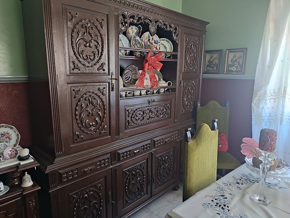 Movel Sala vintage + mesa e cadeira