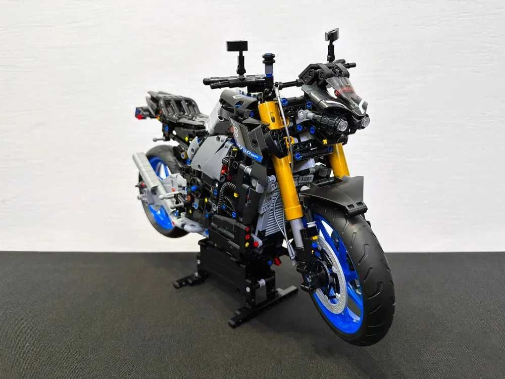 Yamaha MT-10 SP, 42159 - Klocki Lepin Technic + GRATIS