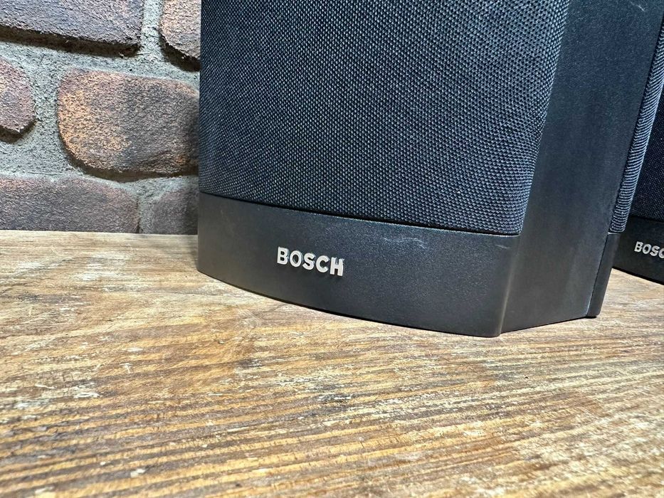 Kolumny Bosch ścienne