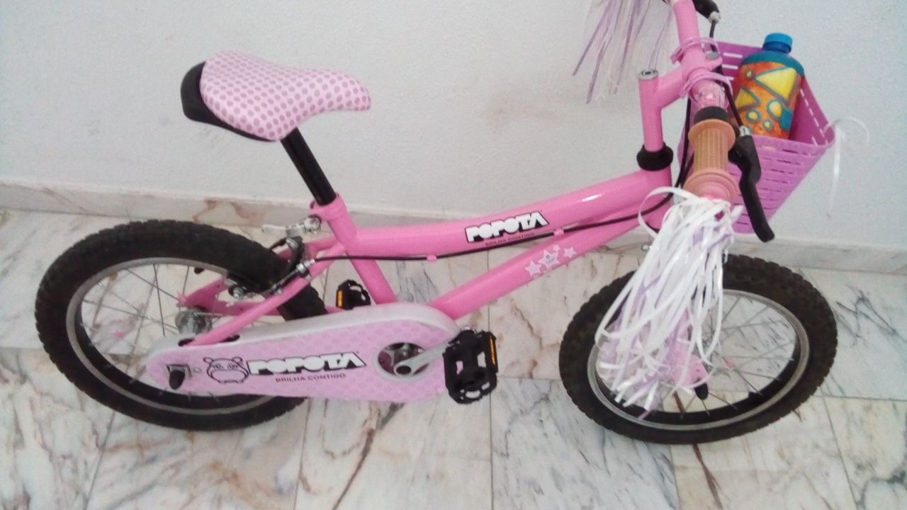 Bicicleta com cesta