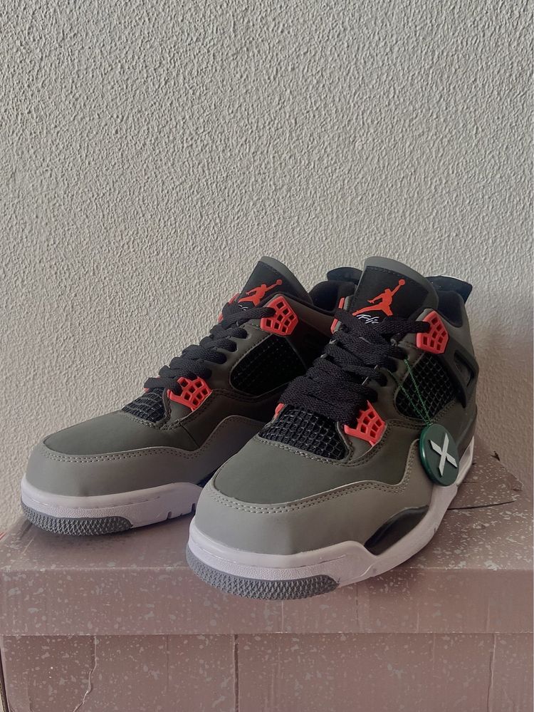 Air Jordan 4 Retro Infrared