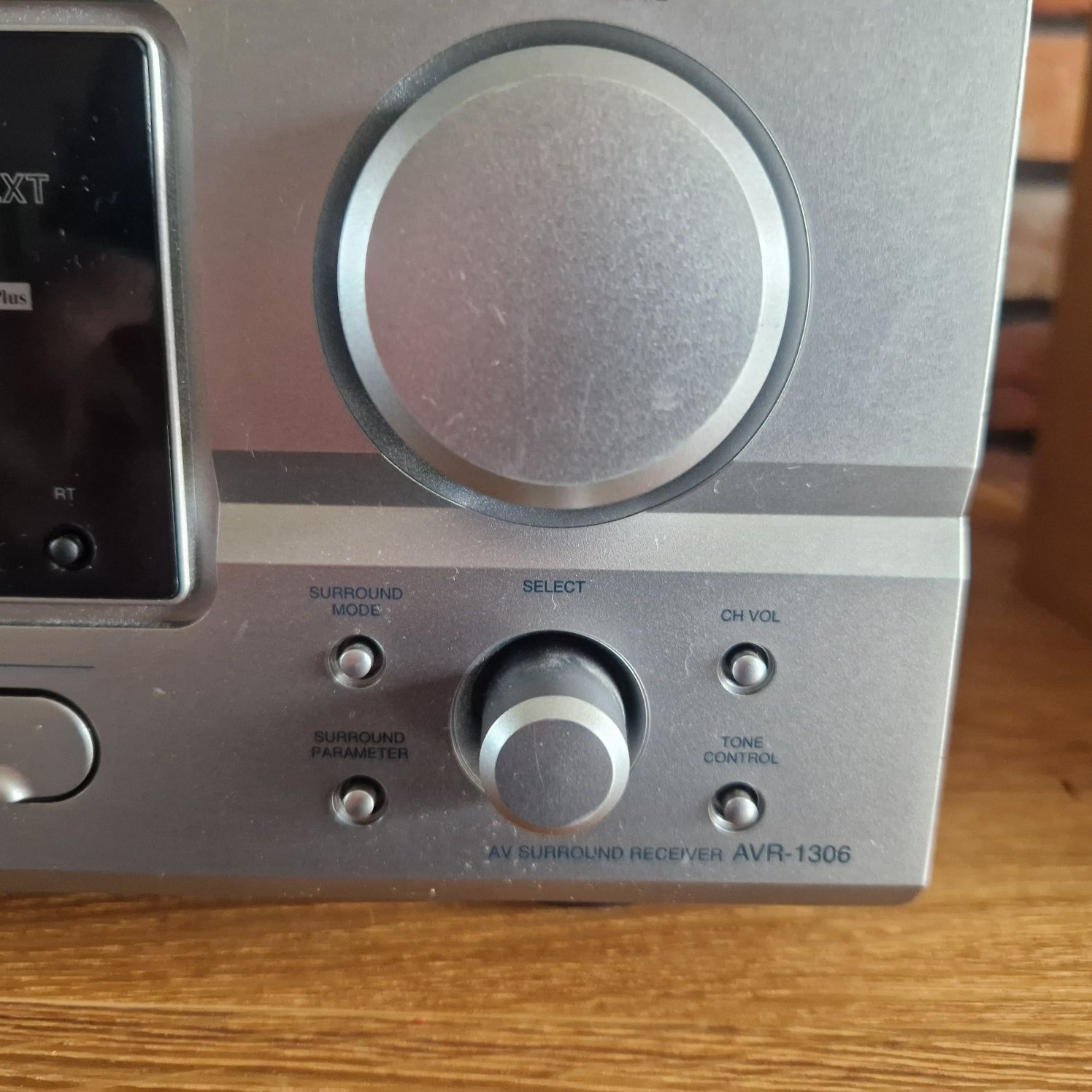 Amplituner denon avr-1306 dvd-1720