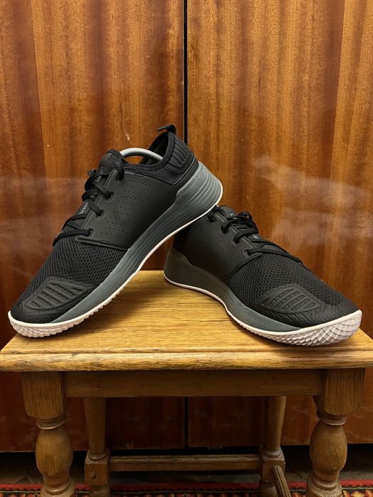 Under Armour чоловічі кросівки
