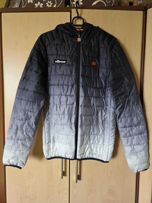 Kurtka Ellesse pikowana z kapturem XS
